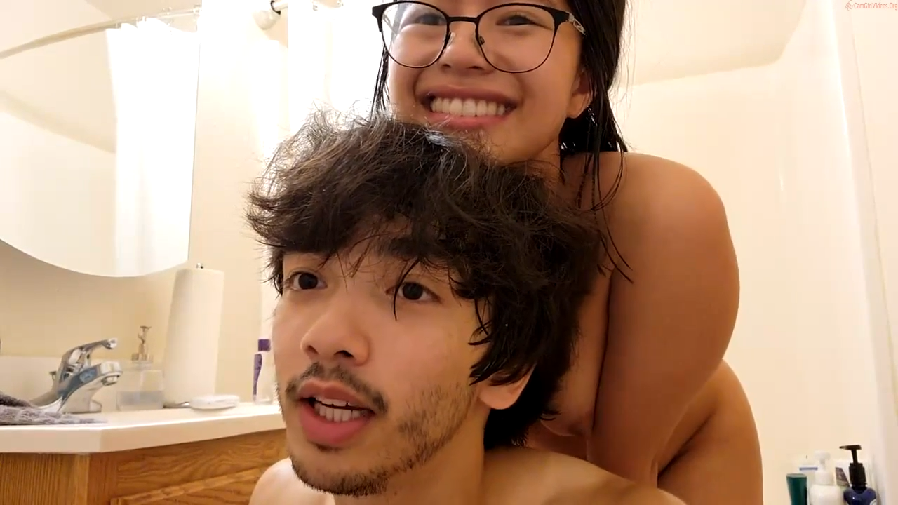 Cặp du học sinh Thái quay vlog về tình dục - Part 2